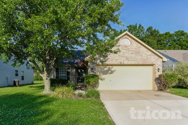 property at 784 Kingston Cir