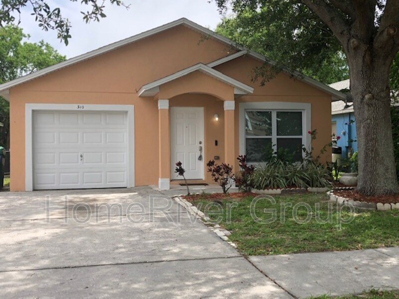 310 Daniels Pointe Dr in Winter Garden, FL - Building Photo