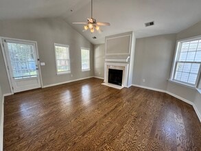 1409 Cottage Dr NW in Marietta, GA - Building Photo - Building Photo