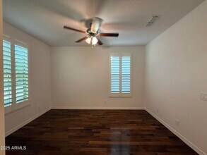 126 E Chelsea Ln in Gilbert, AZ - Building Photo - Building Photo