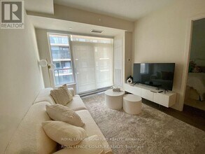 212 King William St in Hamilton, ON - Building Photo - Building Photo