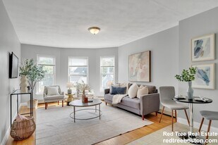 73 River St in Cambridge, MA - Building Photo