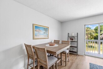 6209 Don Carlos Dr in Pensacola, FL - Foto de edificio - Building Photo