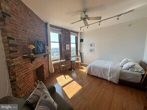 1615 Q St NW in Washington, DC - Building Photo - Building Photo