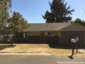 2770 Nola Ave SE in Salem, OR - Building Photo - Building Photo