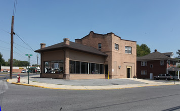 224-226 Winchester Ave in Martinsburg, WV - Building Photo - Primary Photo