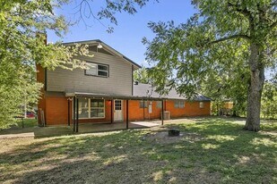 5720 Wharton Dr in Fort Worth, TX - Building Photo