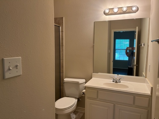 2607 Appian Way, Unit 2703  D in Roman Forest, TX - Building Photo - Building Photo