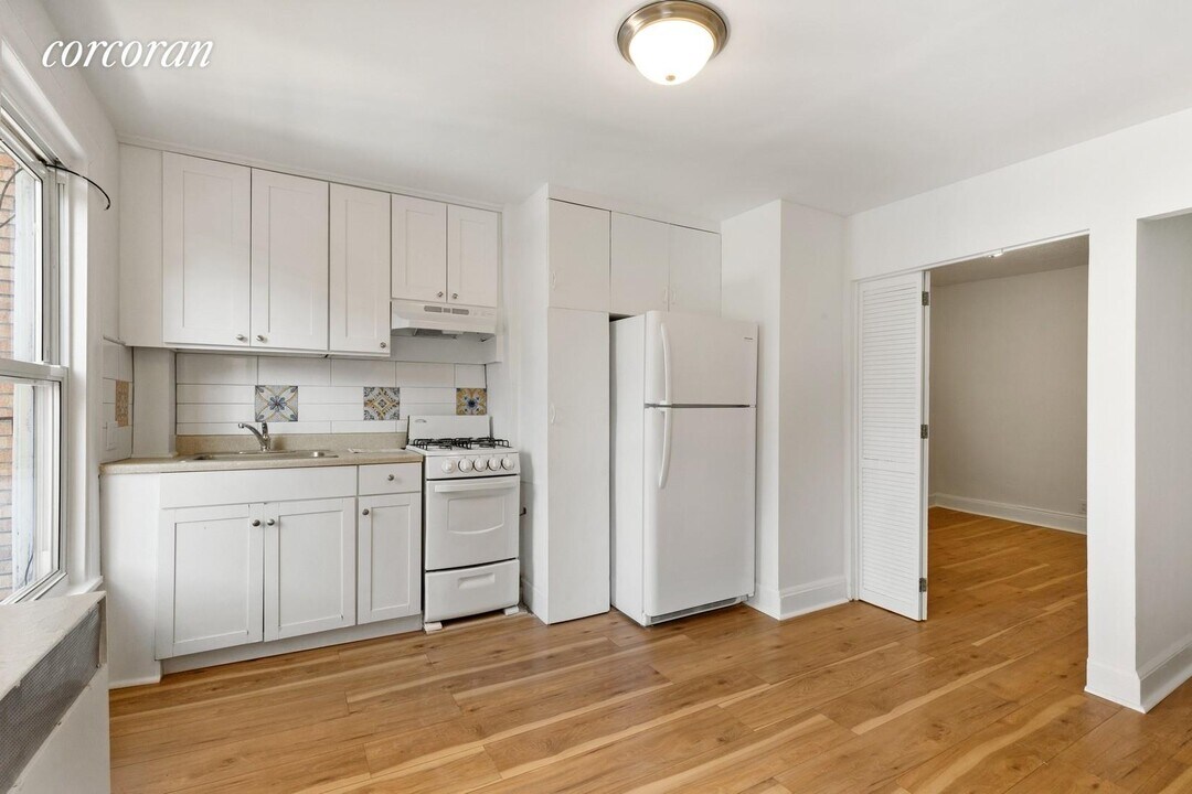 192 22nd St in Brooklyn, NY - Building Photo