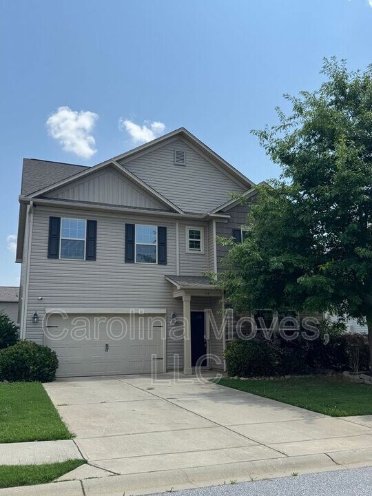 14 Chadmore St in Simpsonville, SC - Foto de edificio