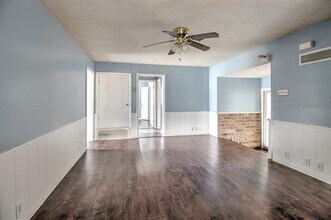 929 Dodson St in Gainesville, TX - Building Photo - Building Photo