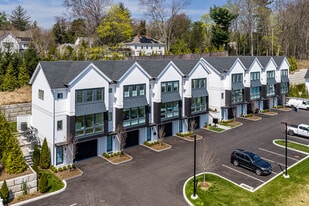 785 Post Rd E in Westport, CT - Building Photo