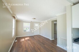 532 Alexandria Pike in Anderson, IN - Building Photo - Building Photo