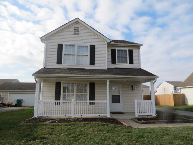 3999 Grayson Dr in Obetz, OH - Building Photo