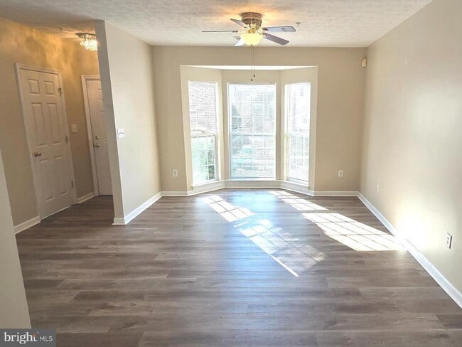 741 Heather Stone Loop in Glen Burnie, MD - Building Photo - Building Photo