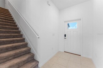 32063 Pop Ash Pl in San Antonio, FL - Building Photo - Building Photo