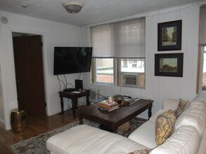 1 Noyes Pl in Boston, MA - Foto de edificio - Building Photo