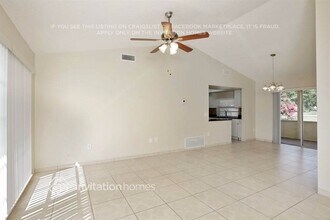 350 NW 99th Way in Pembroke Pines, FL - Building Photo - Building Photo