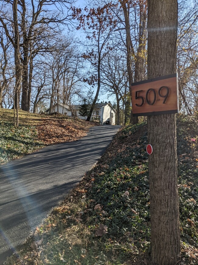 509 Algonquin Rd in Fox River Grove, IL - Building Photo - Building Photo