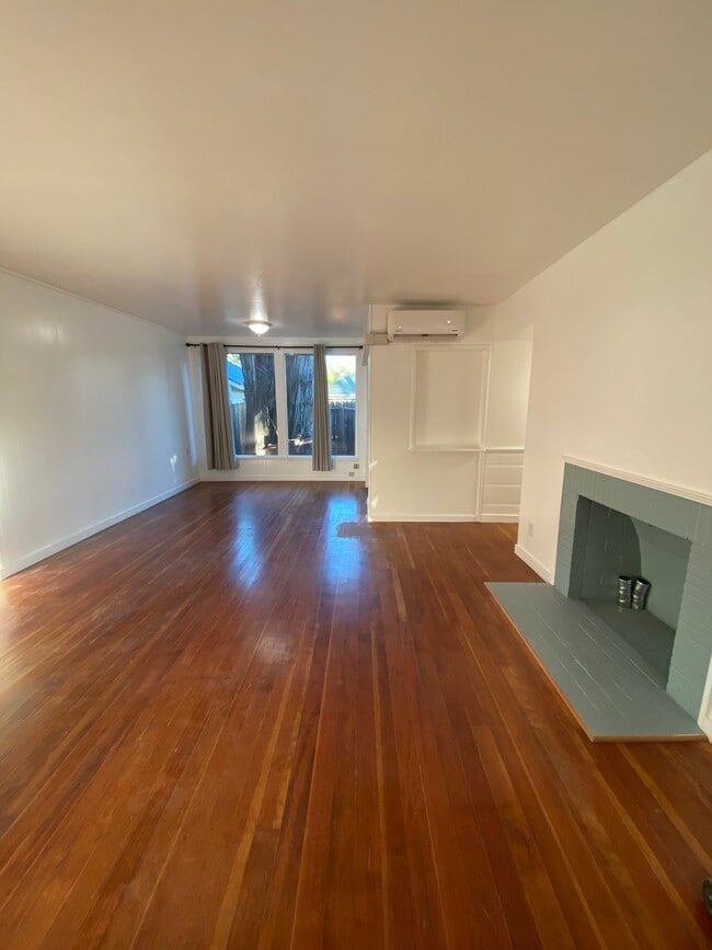 815 19th St, Unit A in Sacramento, CA - Building Photo - Building Photo