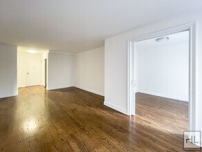 EAST 56 STREET in New York, NY - Building Photo - Building Photo