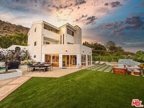 31271 Bailard Rd in Malibu, CA - Building Photo - Building Photo