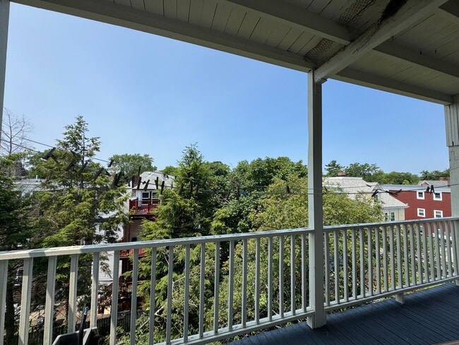 45 Nixon St, Unit 3