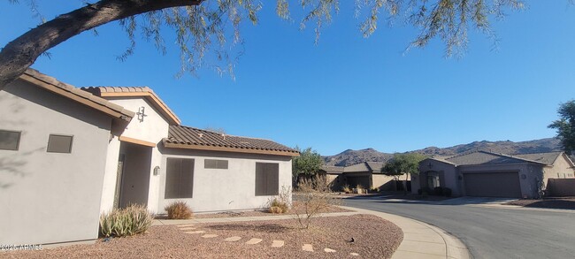 1902 E Desert Ln in Phoenix, AZ - Building Photo - Building Photo