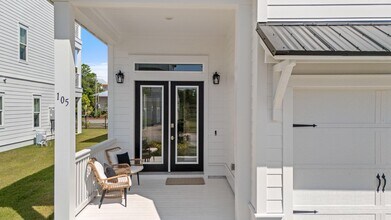 105 Seaboard Ln in Santa Rosa Beach, FL - Building Photo - Building Photo