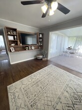 110 E Arrowwood Rd in Oak Ridge, TN - Foto de edificio - Building Photo
