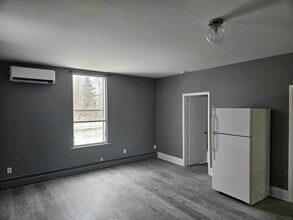 42 Cunard St in Richibucto, NB - Building Photo - Building Photo