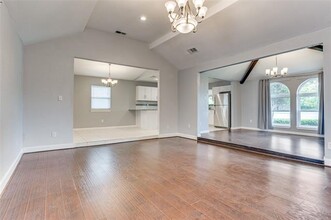 1004 Woodland Way in Richardson, TX - Building Photo - Building Photo