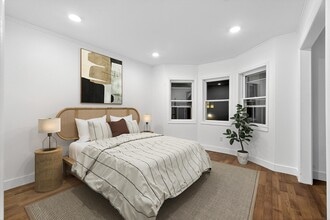 93 W 11TH St in Bayonne, NJ - Building Photo - Building Photo