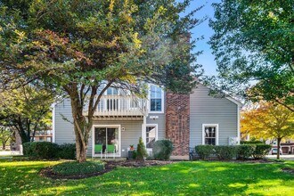 194 S Stonington Dr in Palatine, IL - Building Photo - Building Photo