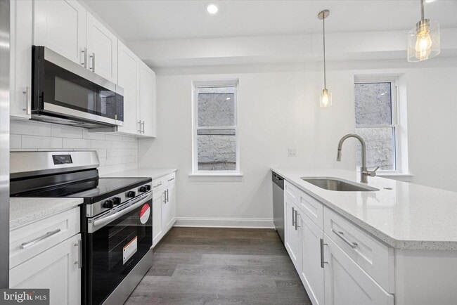 838 S 51st St in Philadelphia, PA - Building Photo - Building Photo