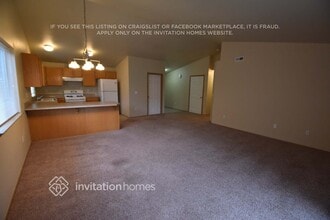 10612 63rd Dr NE in Marysville, WA - Building Photo - Building Photo