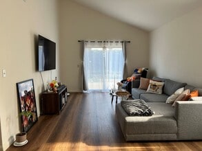 602 Summerwood Ln in Lompoc, CA - Building Photo - Building Photo