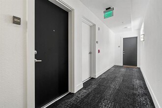 3321 Port Royale Dr S in Fort Lauderdale, FL - Building Photo - Building Photo