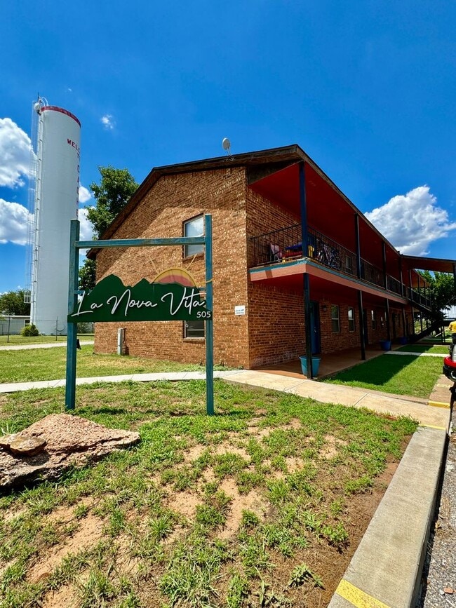 property at 505 Oak Ave
