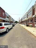 1520 S Myrtlewood St in Philadelphia, PA - Building Photo