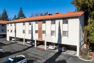 Sierra Gardens in Concord, CA - Building Photo