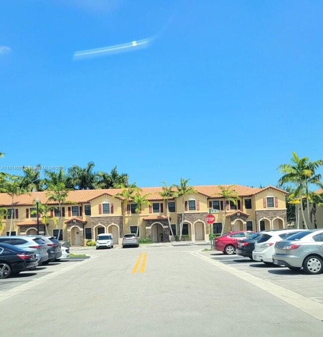443 SE 32nd Terrace in Homestead, FL - Building Photo - Building Photo