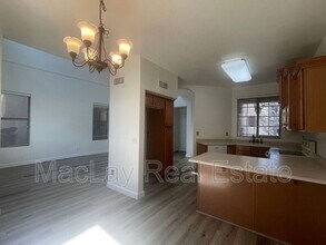 16833 S Magenta Rd in Phoenix, AZ - Building Photo - Building Photo