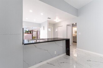 9234 Wedgewood Ln in Tamarac, FL - Building Photo - Building Photo