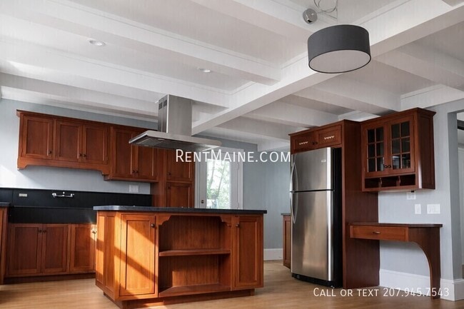 property at 25 High St