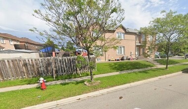 5997 Gant Cres in Mississauga, ON - Building Photo - Building Photo