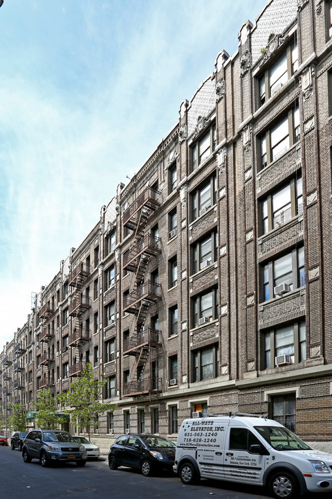 655 W 160th St in New York, NY - Building Photo