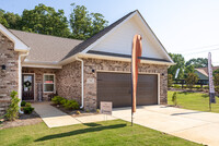 Twin Oaks Townhomes in Madison, AL - Building Photo - Building Photo