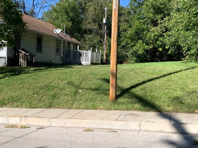 3806 E 40th St, Unit 3806 E 40th St in Kansas City, MO - Building Photo - Building Photo