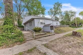 1102 N 22nd St in St. Joseph, MO - Building Photo - Building Photo